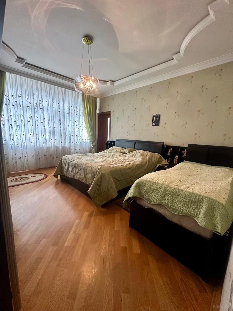 3 otaqlı Yeni tikili, Şah İsmayıl Xətai m., Bakı