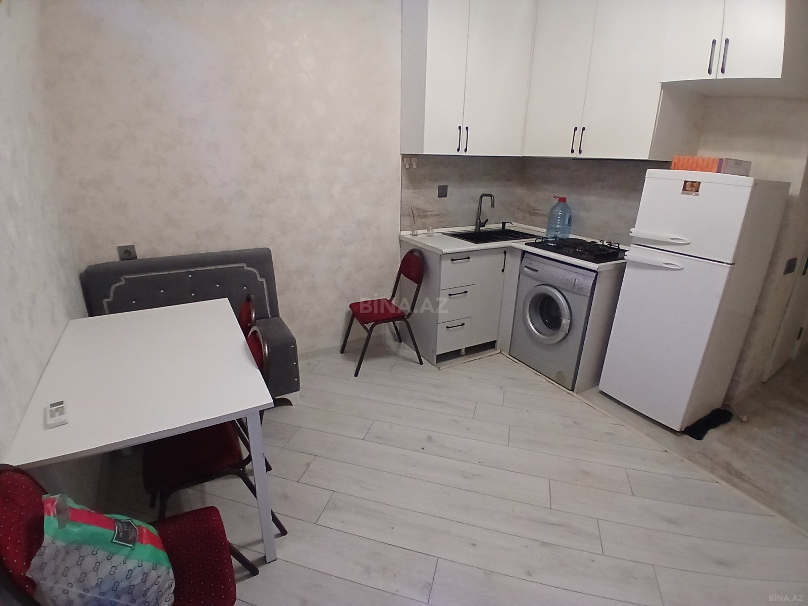 2 otaqlı Yeni tikili, Xırdalan