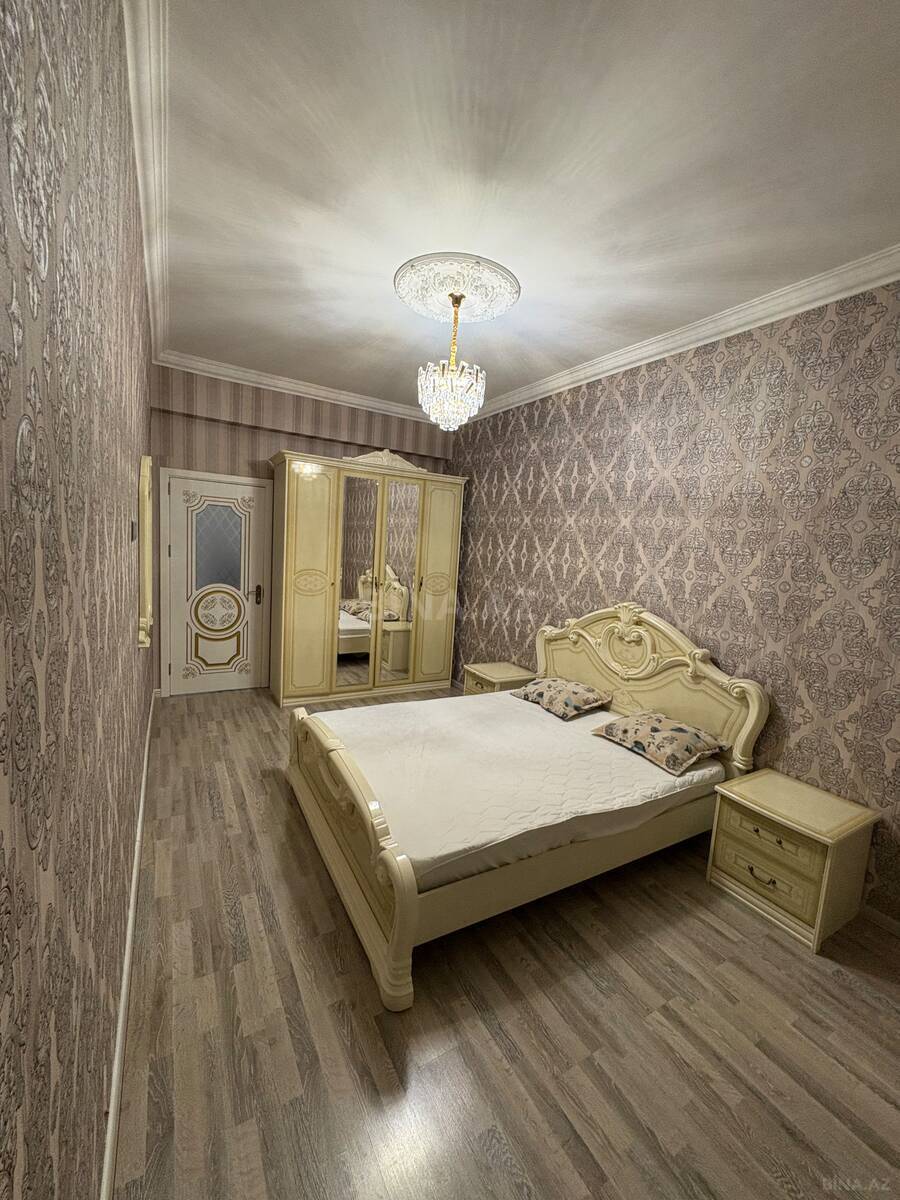 3 otaqlı Yeni tikili, Xırdalan