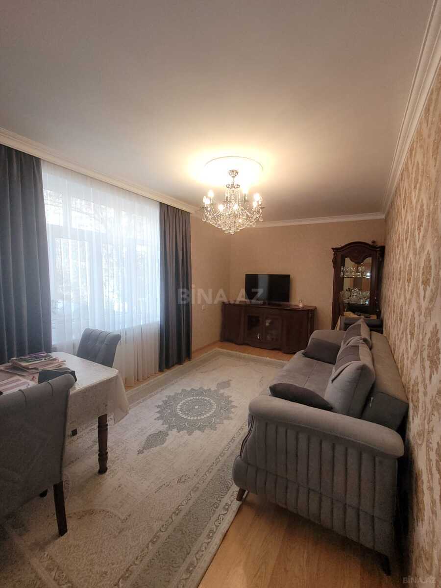 2 otaqlı Köhnə tikili, Sumqayıt