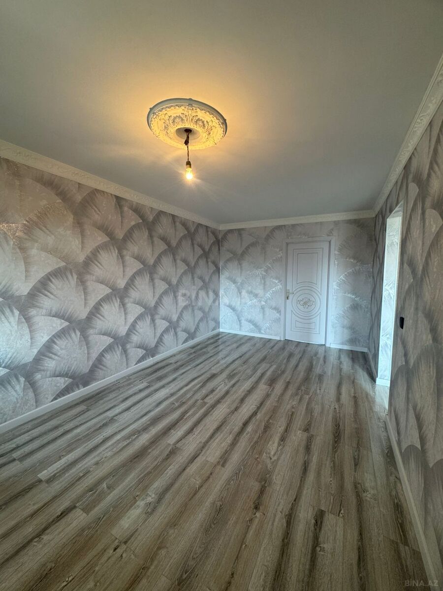 3 otaqlı Köhnə tikili, Sumqayıt