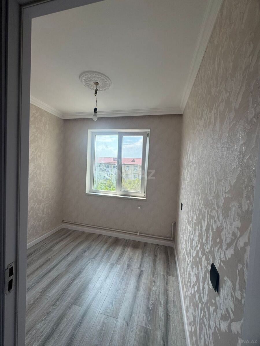 3 otaqlı Köhnə tikili, Sumqayıt