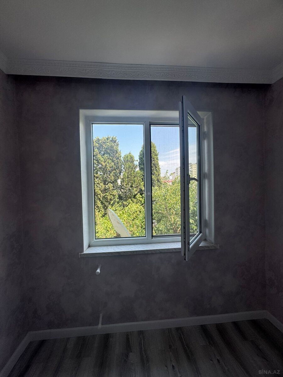 3 otaqlı Köhnə tikili, Sumqayıt