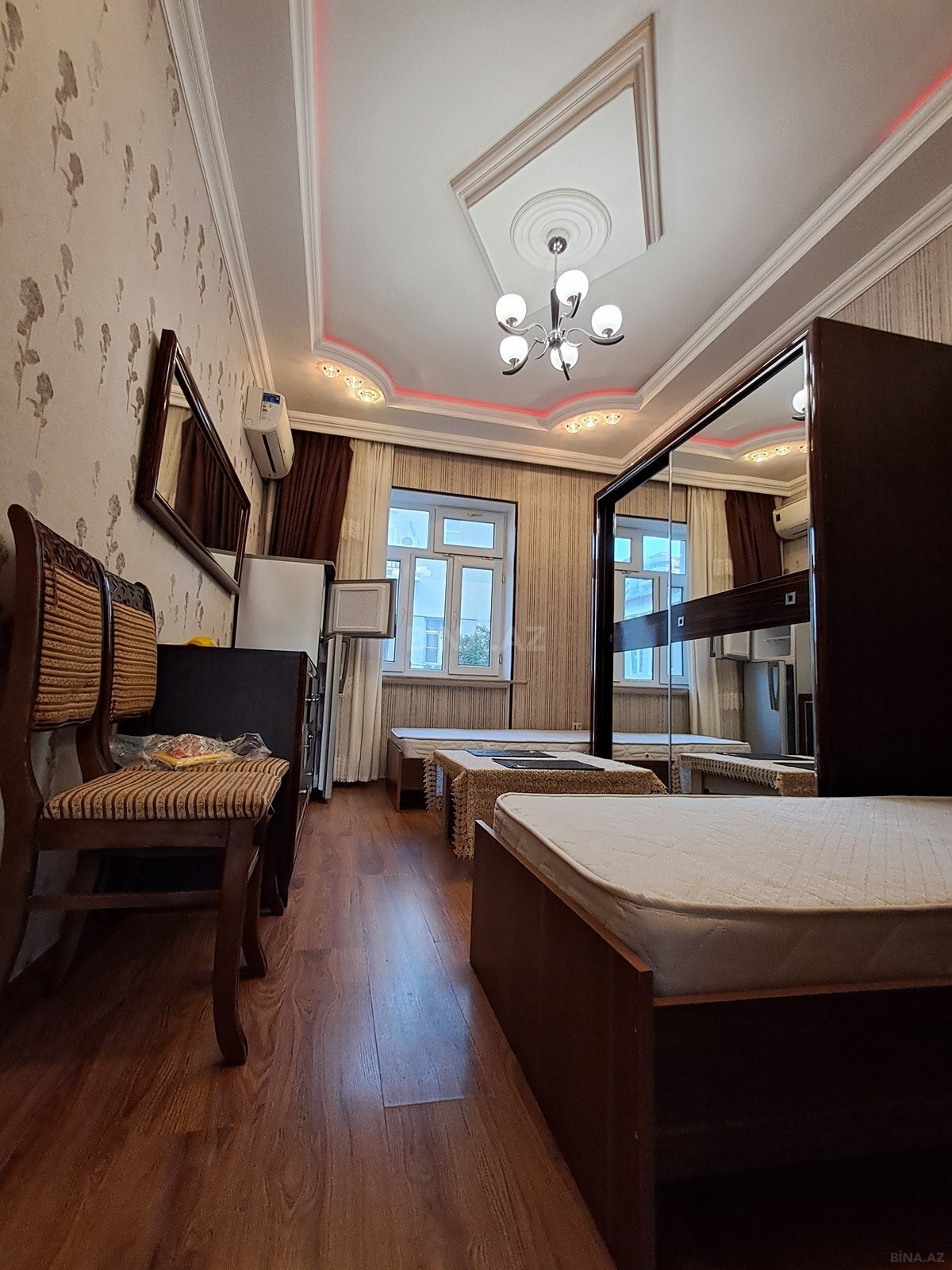 1 otaqlı Köhnə tikili, 28 May m., Bakı