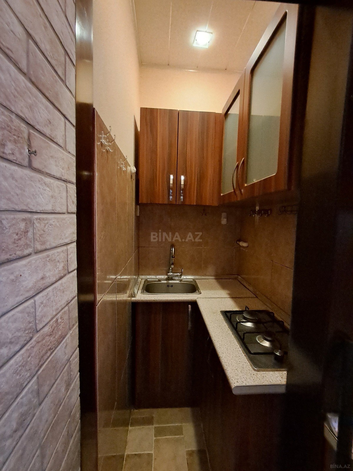 1 otaqlı Köhnə tikili, 28 May m., Bakı