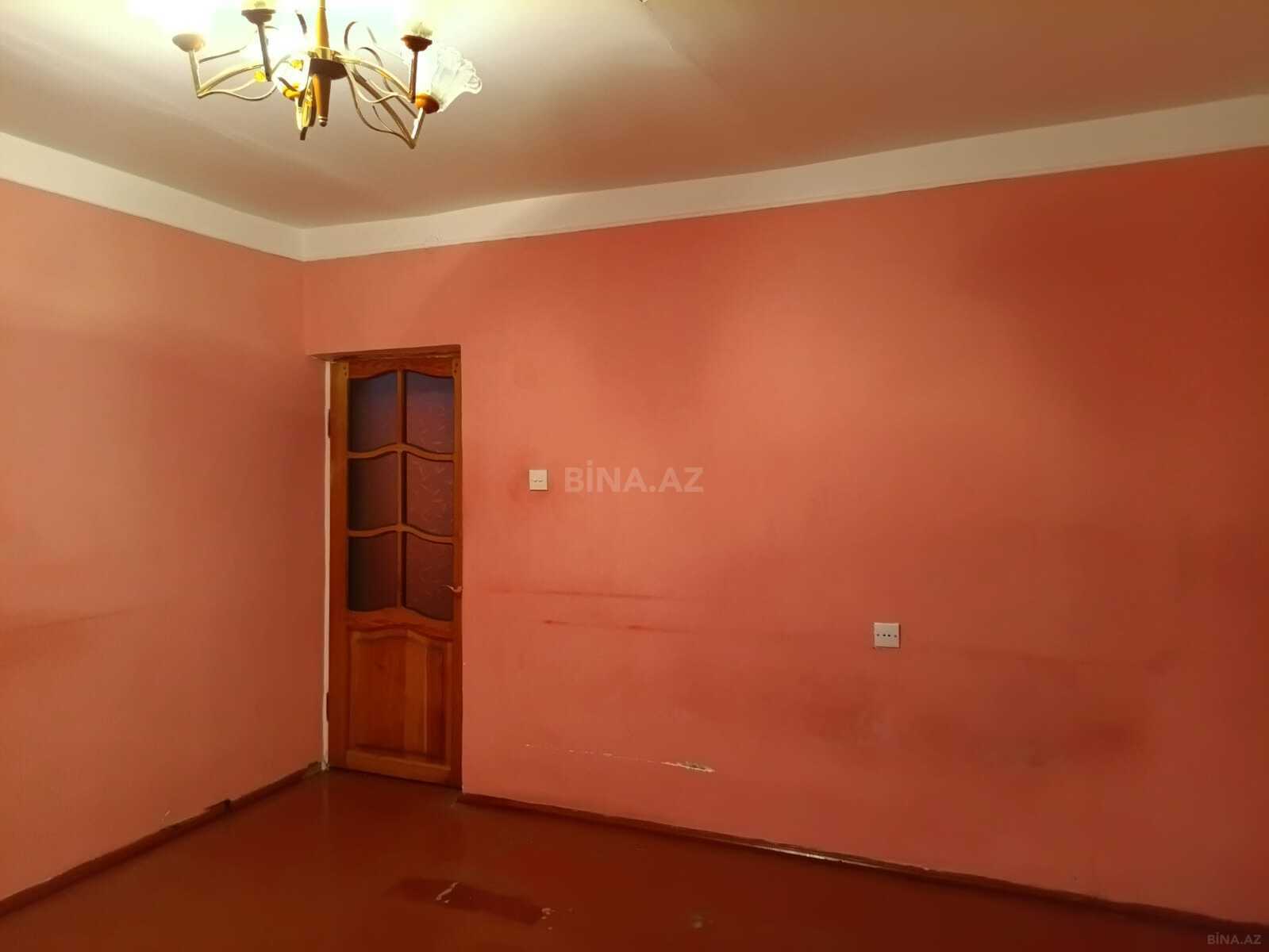 2 otaqlı Köhnə tikili, Sumqayıt