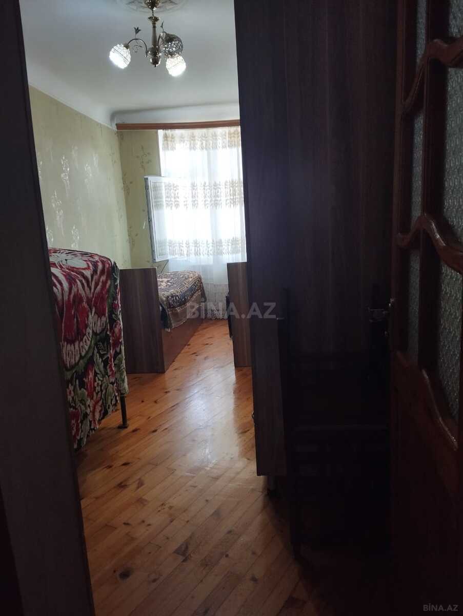 3 otaqlı Köhnə tikili, Sumqayıt