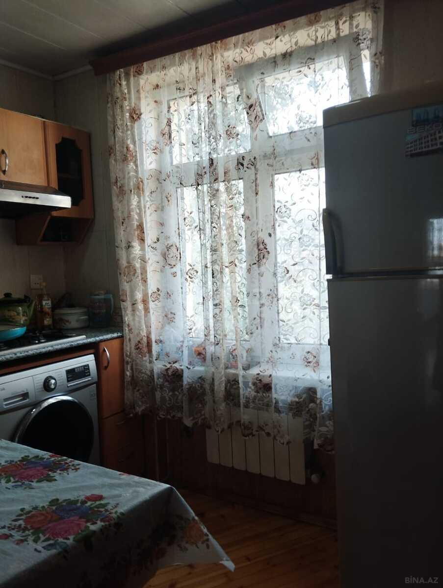 3 otaqlı Köhnə tikili, Sumqayıt