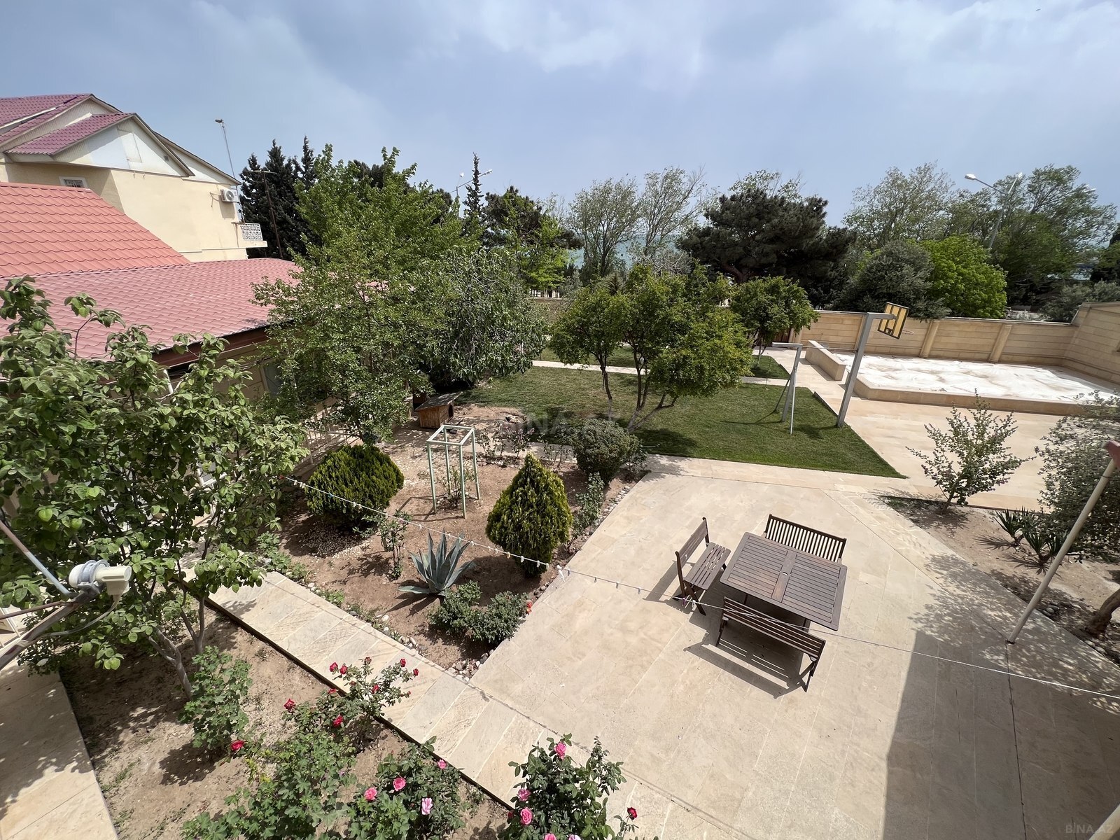 8 otaqlı Həyət evi/Bağ evi, Sahil q., Bakı