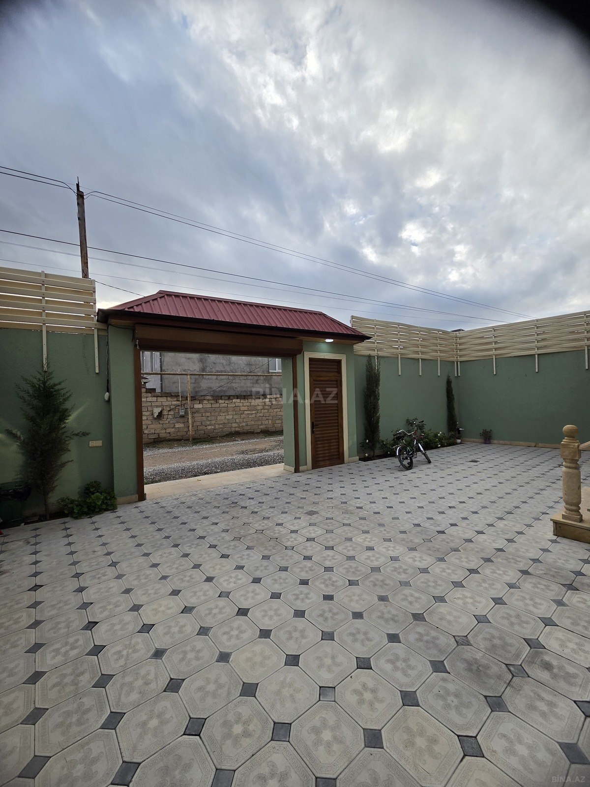 4 otaqlı Həyət evi/Bağ evi, Binə q., Bakı