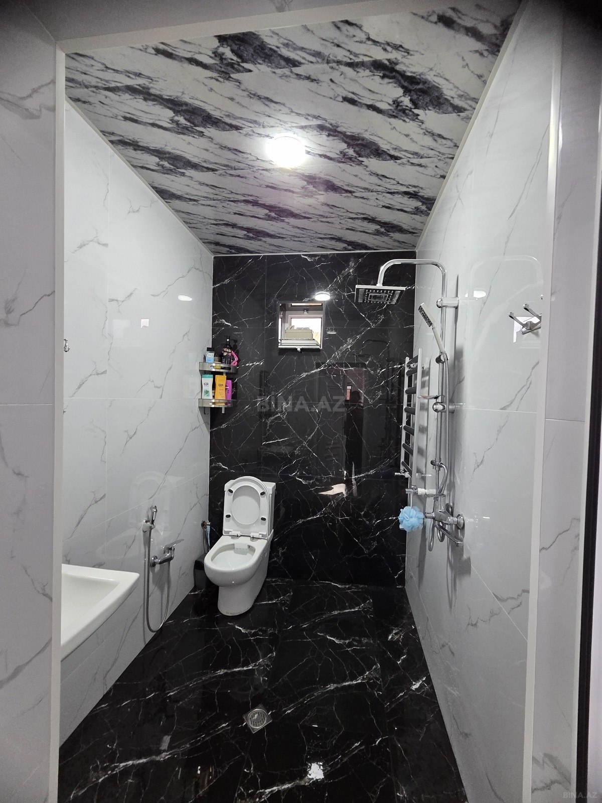 4 otaqlı Həyət evi/Bağ evi, Binə q., Bakı