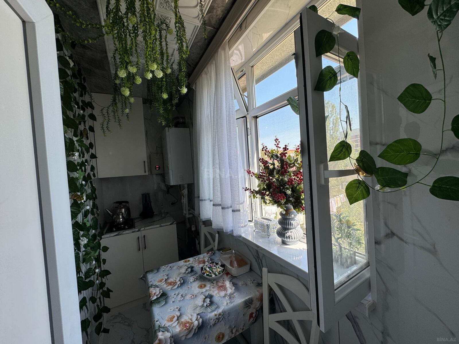 3 otaqlı Köhnə tikili, Sumqayıt