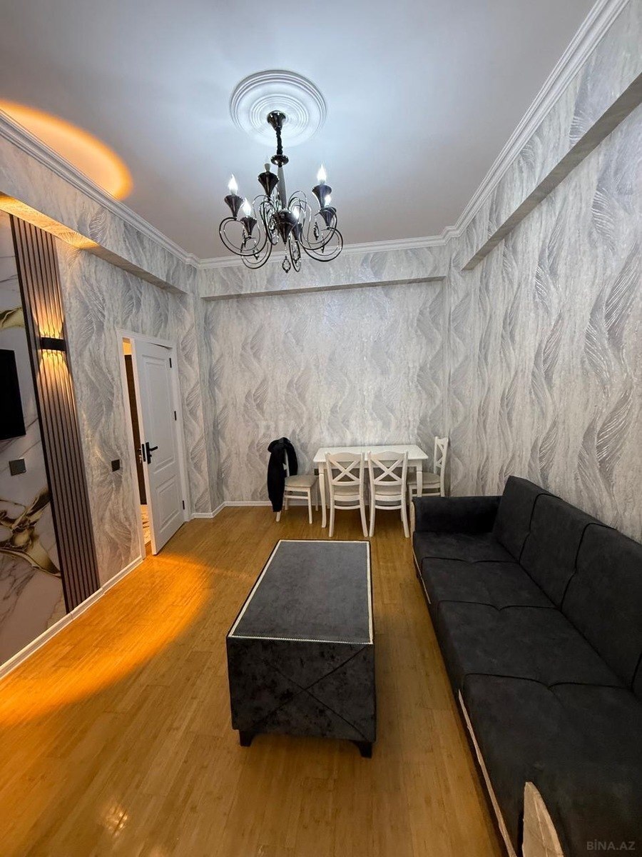 2 otaqlı Yeni tikili, Xırdalan