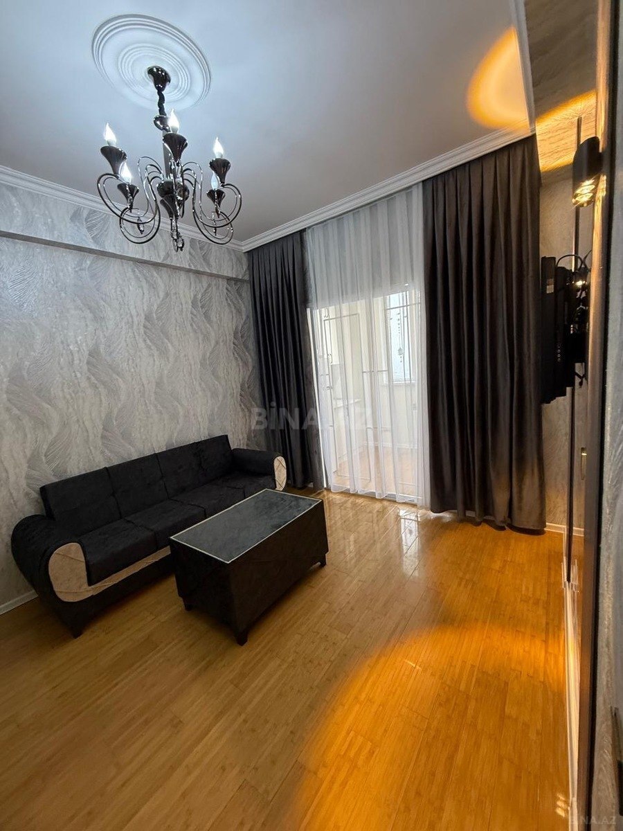 2 otaqlı Yeni tikili, Xırdalan