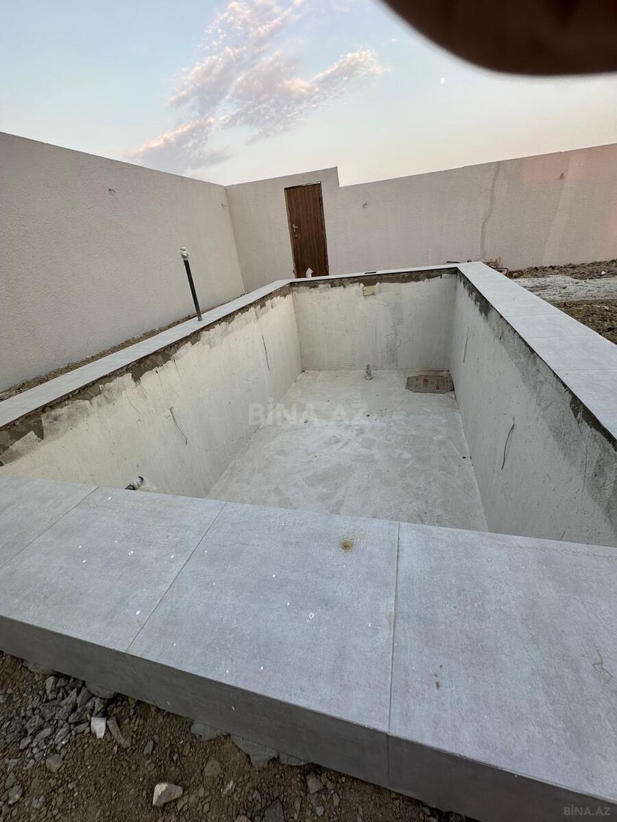 4 otaqlı Həyət evi/Bağ evi, Novxanı q., Bakı