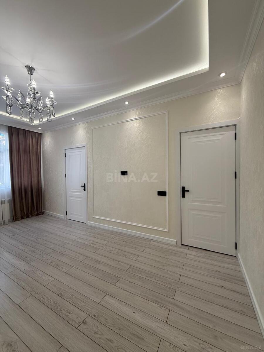 2 otaqlı Köhnə tikili, Memar Əcəmi m., Bakı