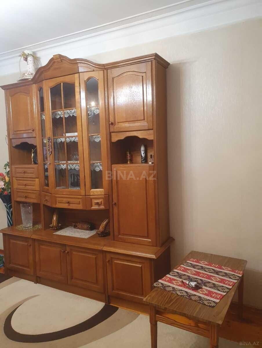 2 otaqlı Köhnə tikili, Badamdar q., Bakı