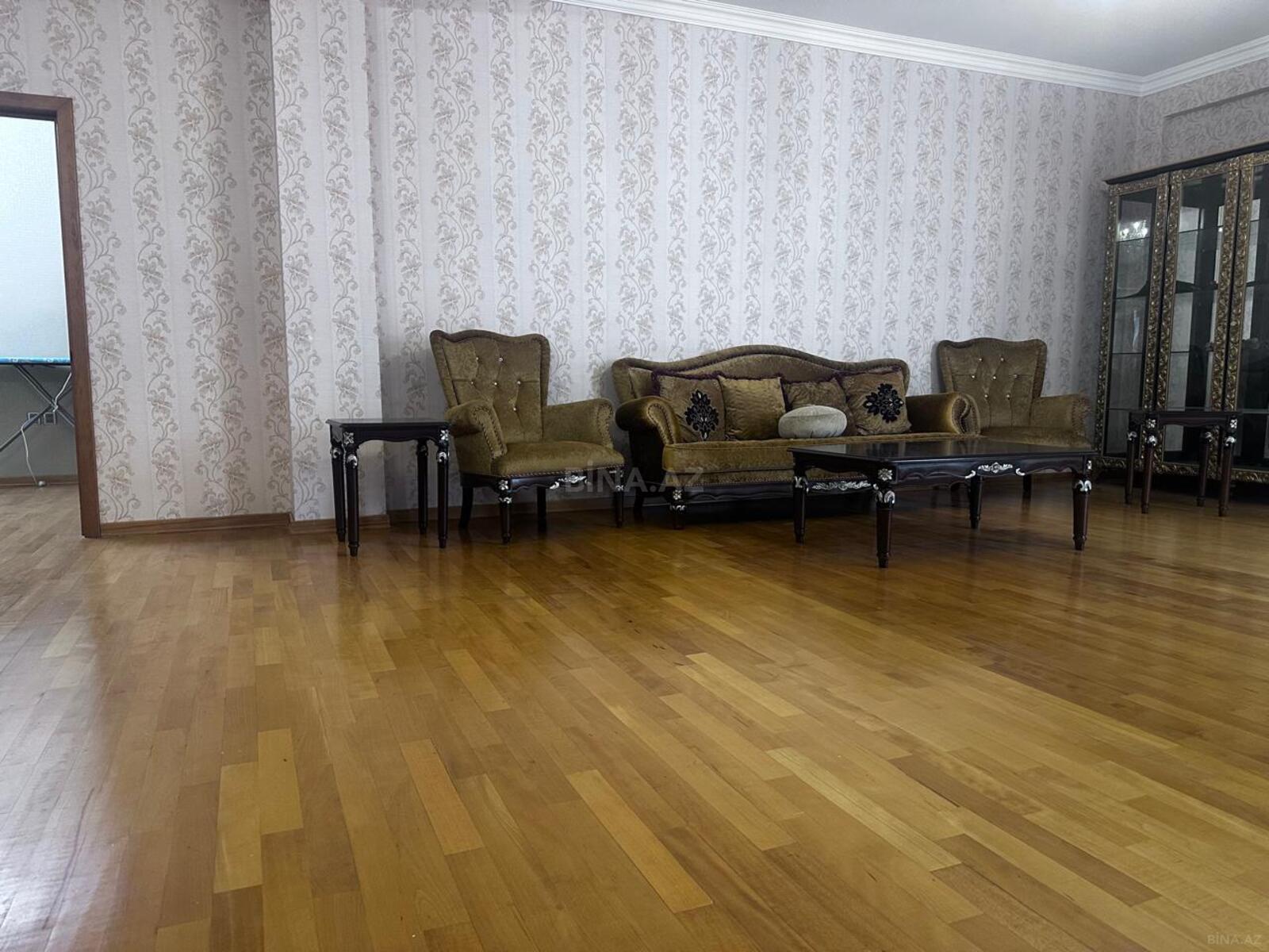 3 otaqlı Yeni tikili, 8 Noyabr m., Bakı