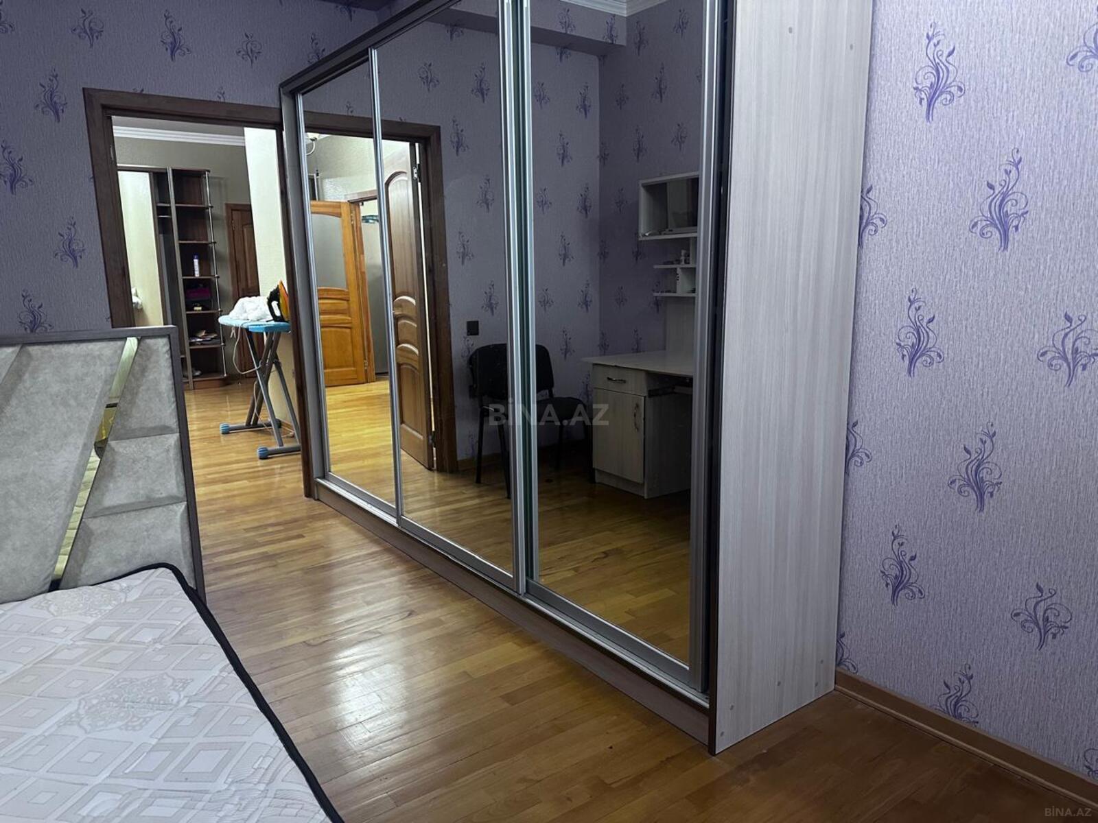 3 otaqlı Yeni tikili, 8 Noyabr m., Bakı