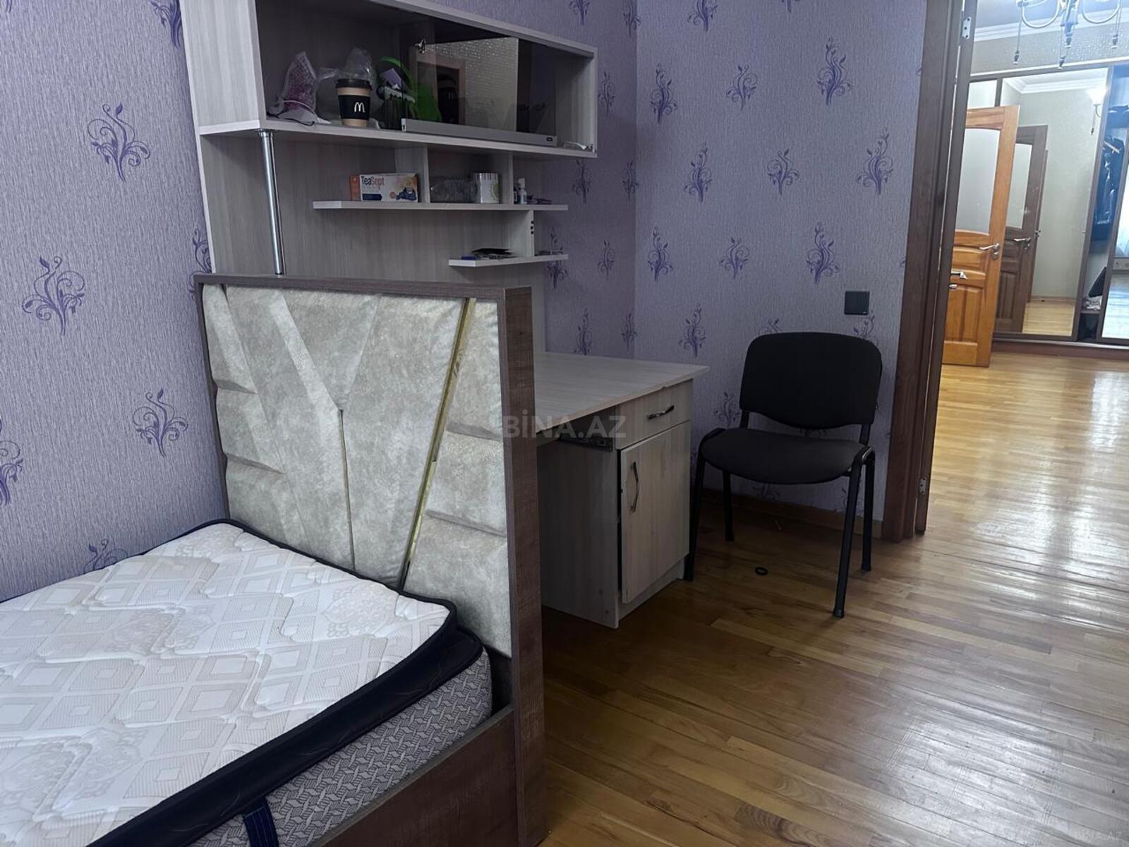 3 otaqlı Yeni tikili, 8 Noyabr m., Bakı