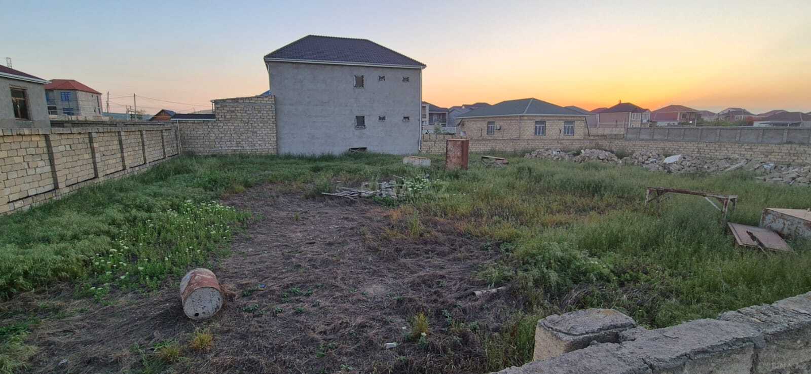 Torpaq Masazır q., Bakı