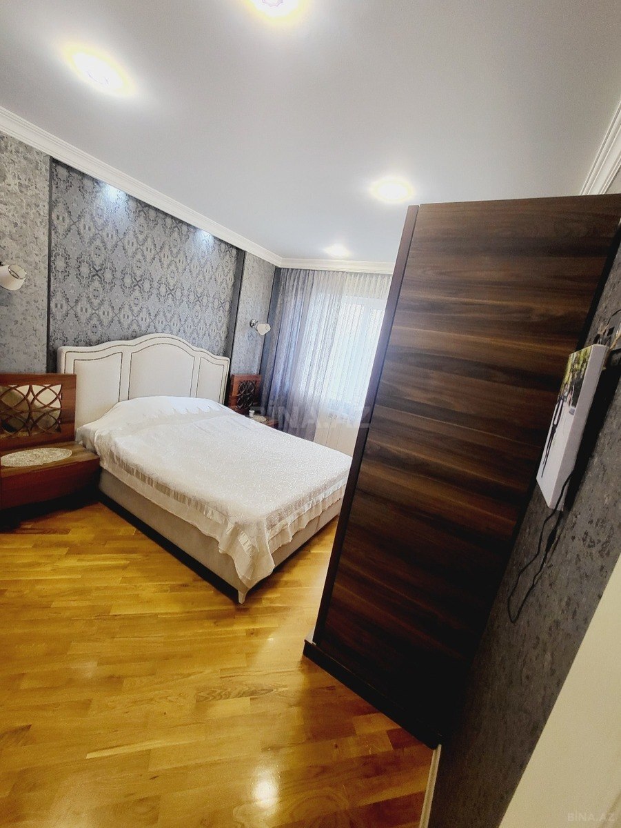 3 otaqlı Yeni tikili, 8 Noyabr m., Bakı