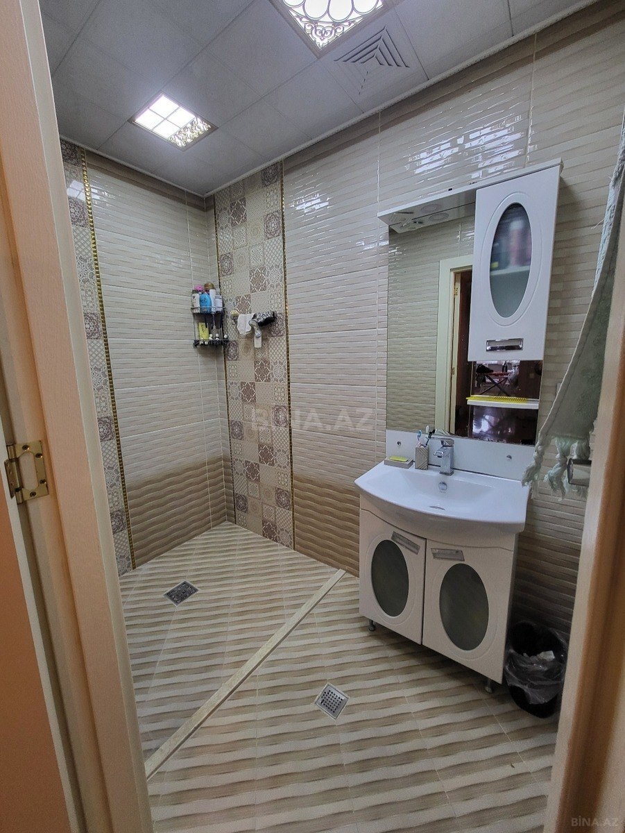 3 otaqlı Yeni tikili, 8 Noyabr m., Bakı