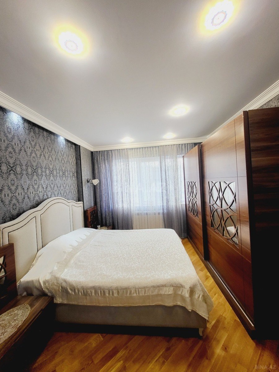 3 otaqlı Yeni tikili, 8 Noyabr m., Bakı