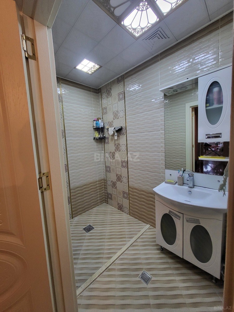 3 otaqlı Yeni tikili, 8 Noyabr m., Bakı