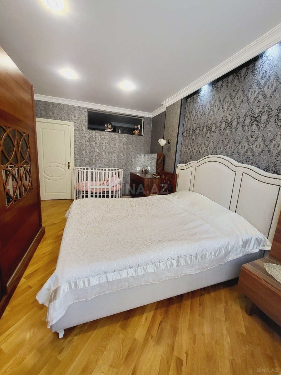 3 otaqlı Yeni tikili, 8 Noyabr m., Bakı