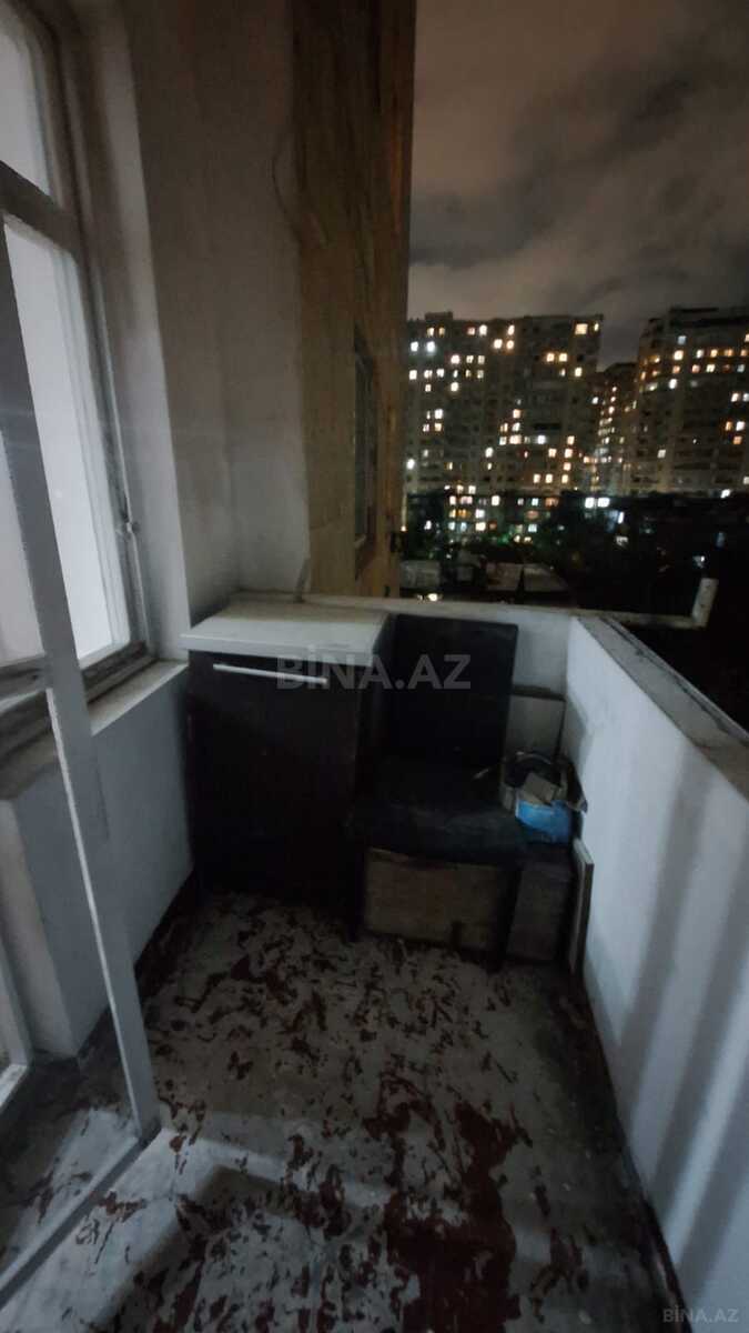 3 otaqlı Köhnə tikili, Elmlər Akademiyası m., Bakı