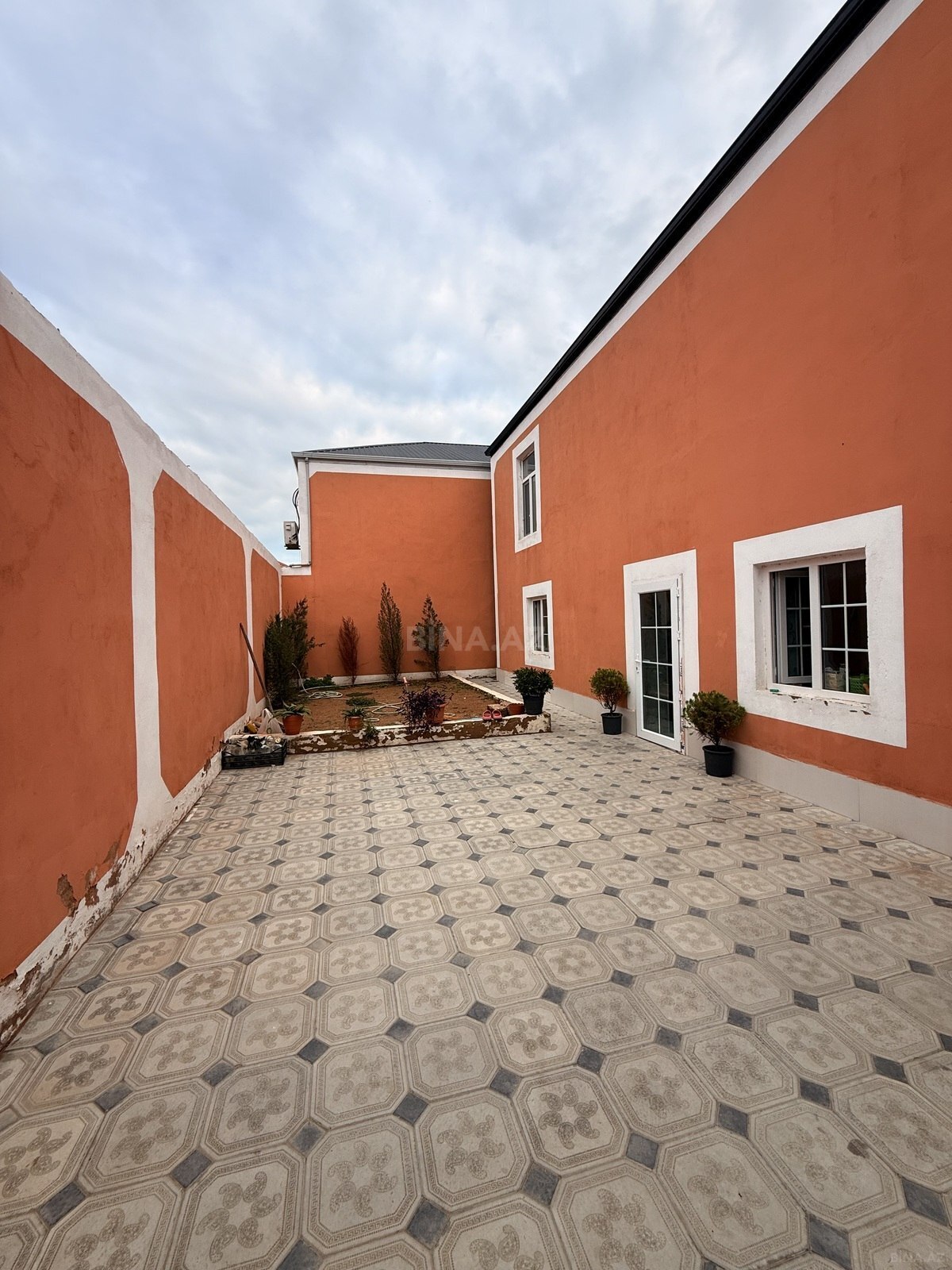 5 otaqlı Həyət evi/Bağ evi, Binə q., Bakı
