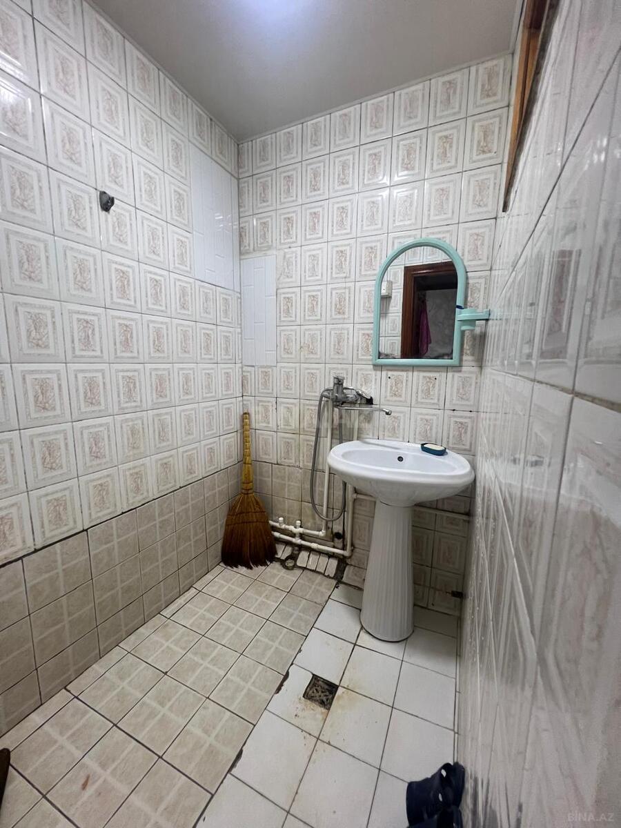 2 otaqlı Köhnə tikili, Neftçilər m., Bakı