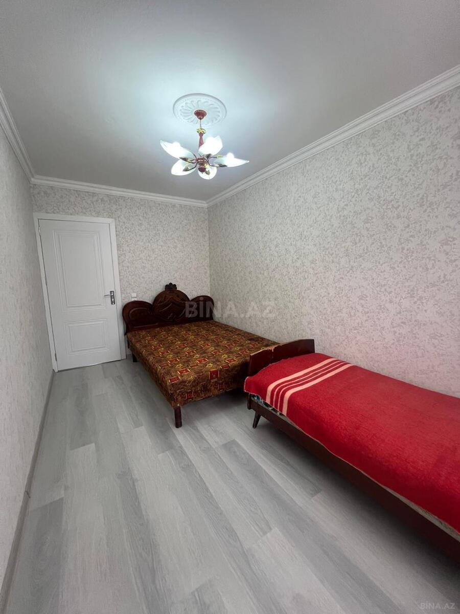 2 otaqlı Köhnə tikili, Neftçilər m., Bakı