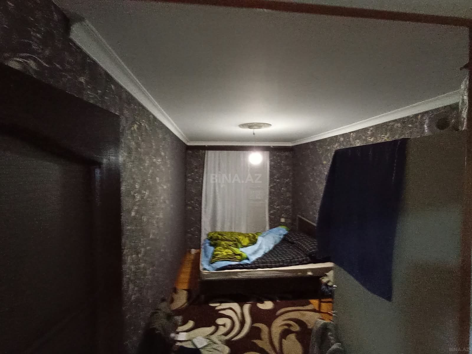 3 otaqlı Köhnə tikili, Elmlər Akademiyası m., Bakı