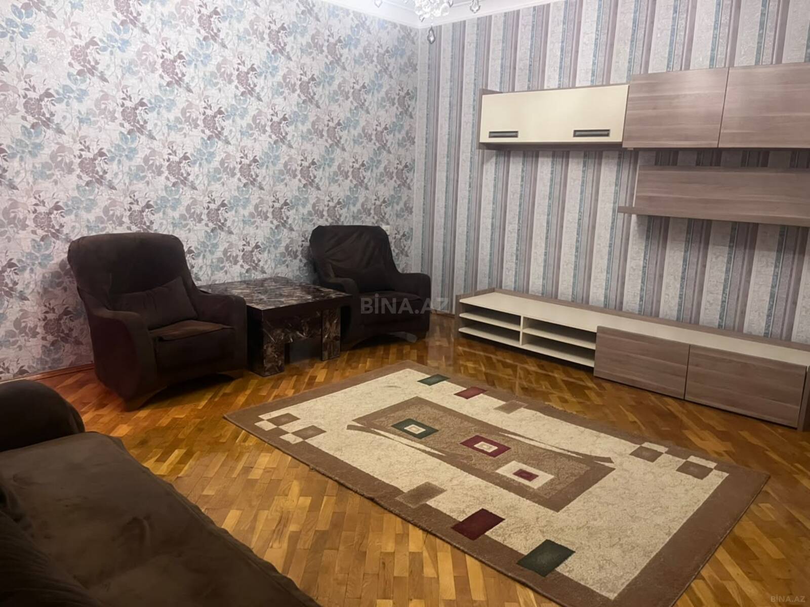 3 otaqlı Köhnə tikili, Əhmədli m., Bakı