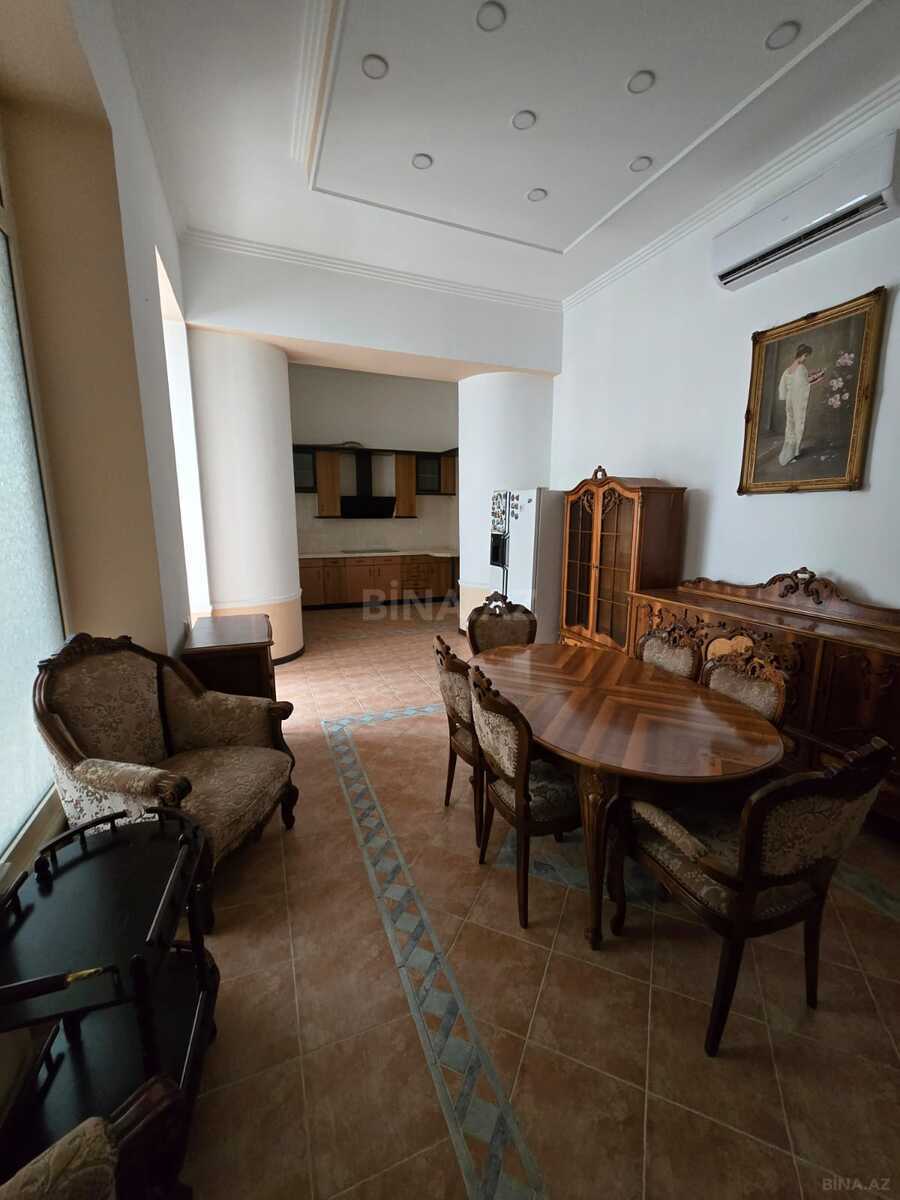 6 otaqlı Köhnə tikili, Sahil m., Bakı