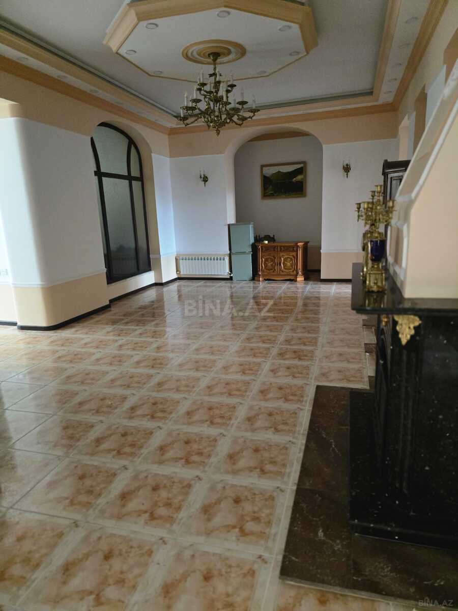 6 otaqlı Köhnə tikili, Sahil m., Bakı