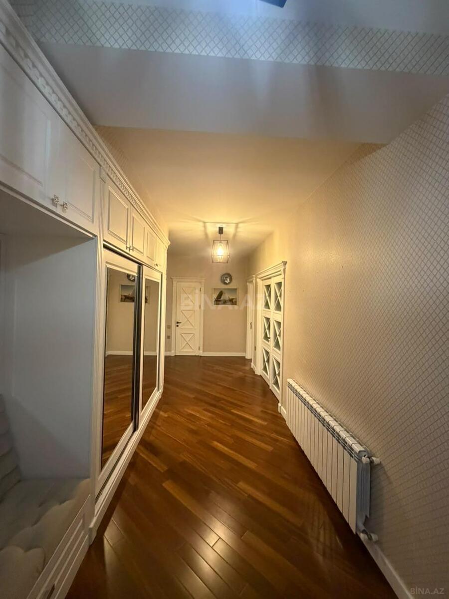 4 otaqlı Yeni tikili, Şah İsmayıl Xətai m., Bakı
