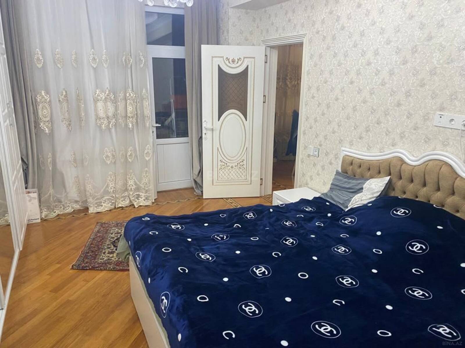 3 otaqlı Köhnə tikili, Səbail r., Bakı