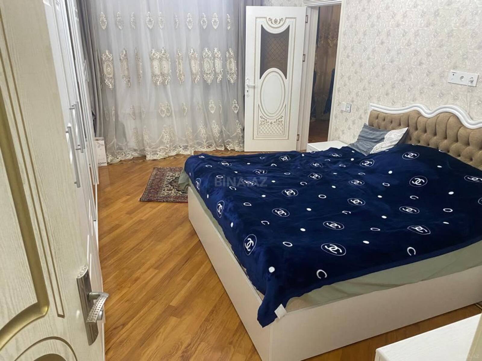 3 otaqlı Köhnə tikili, Səbail r., Bakı