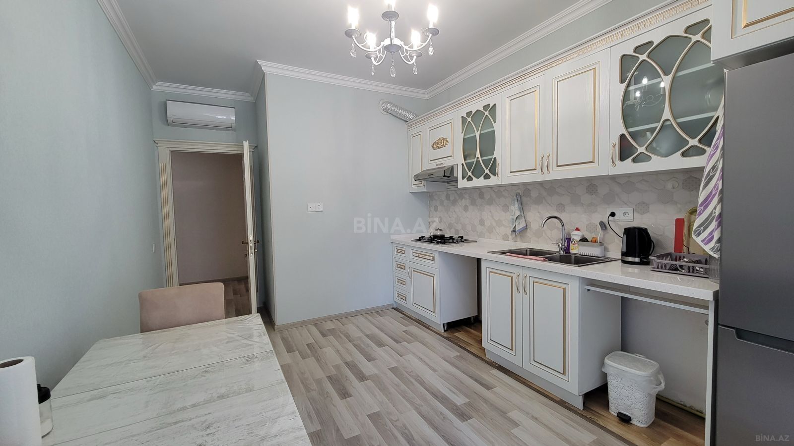 2 otaqlı Yeni tikili, 8 Noyabr m., Bakı