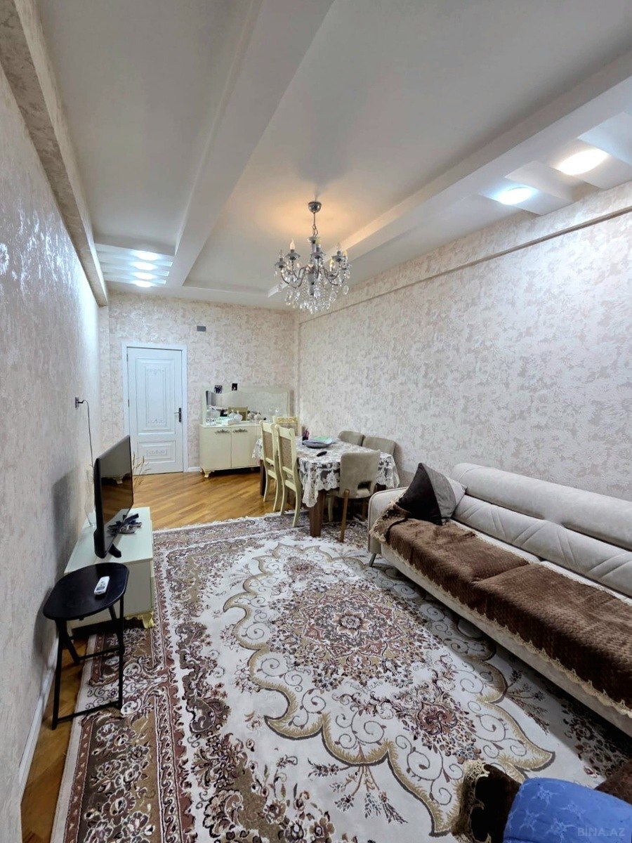 3 otaqlı Yeni tikili, Neftçilər m., Bakı
