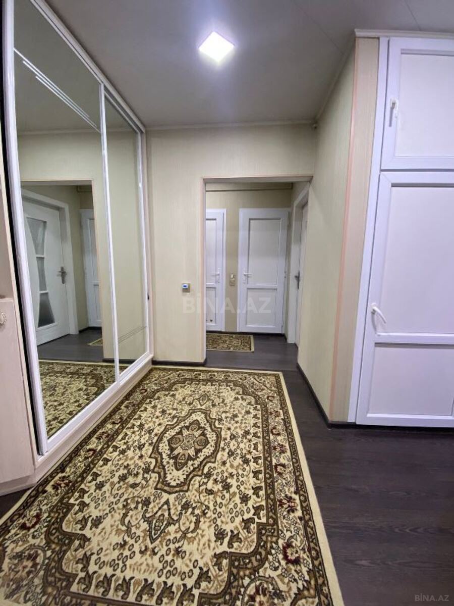 5 otaqlı Köhnə tikili, Əhmədli m., Bakı