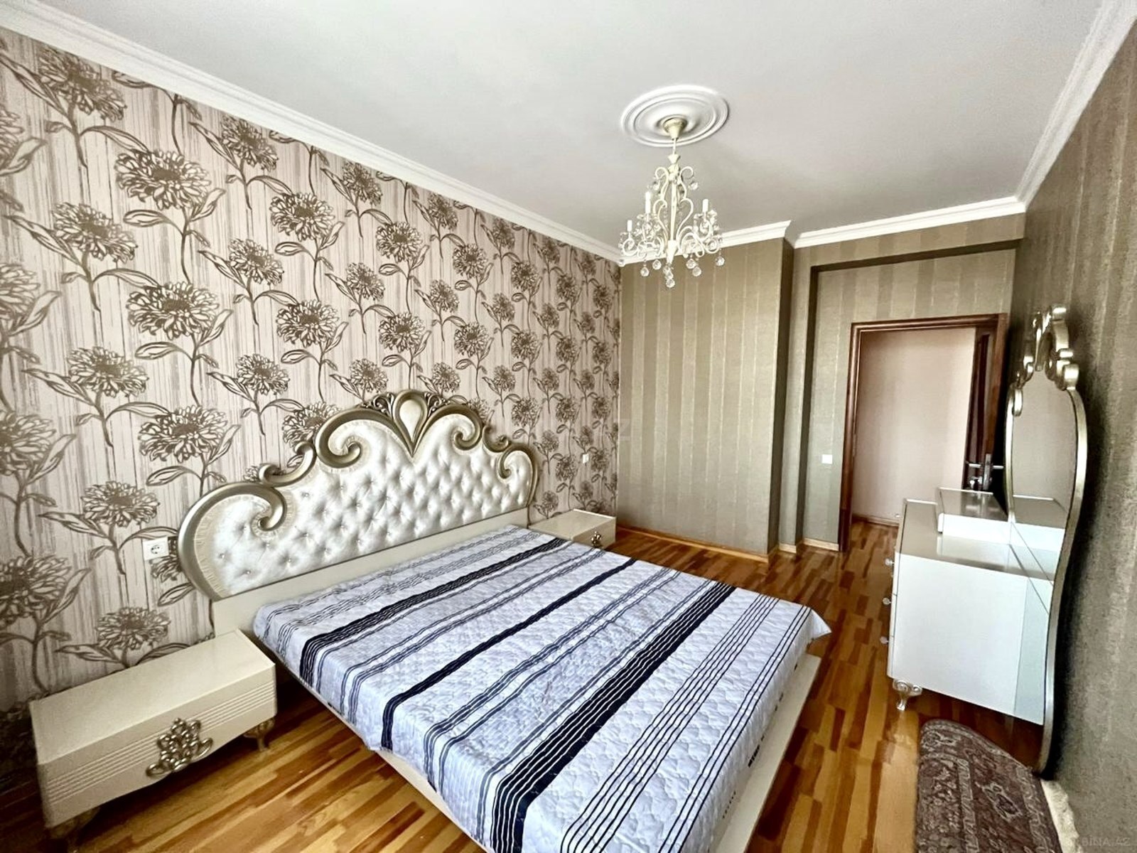 2 otaqlı Yeni tikili, Əhmədli m., Bakı