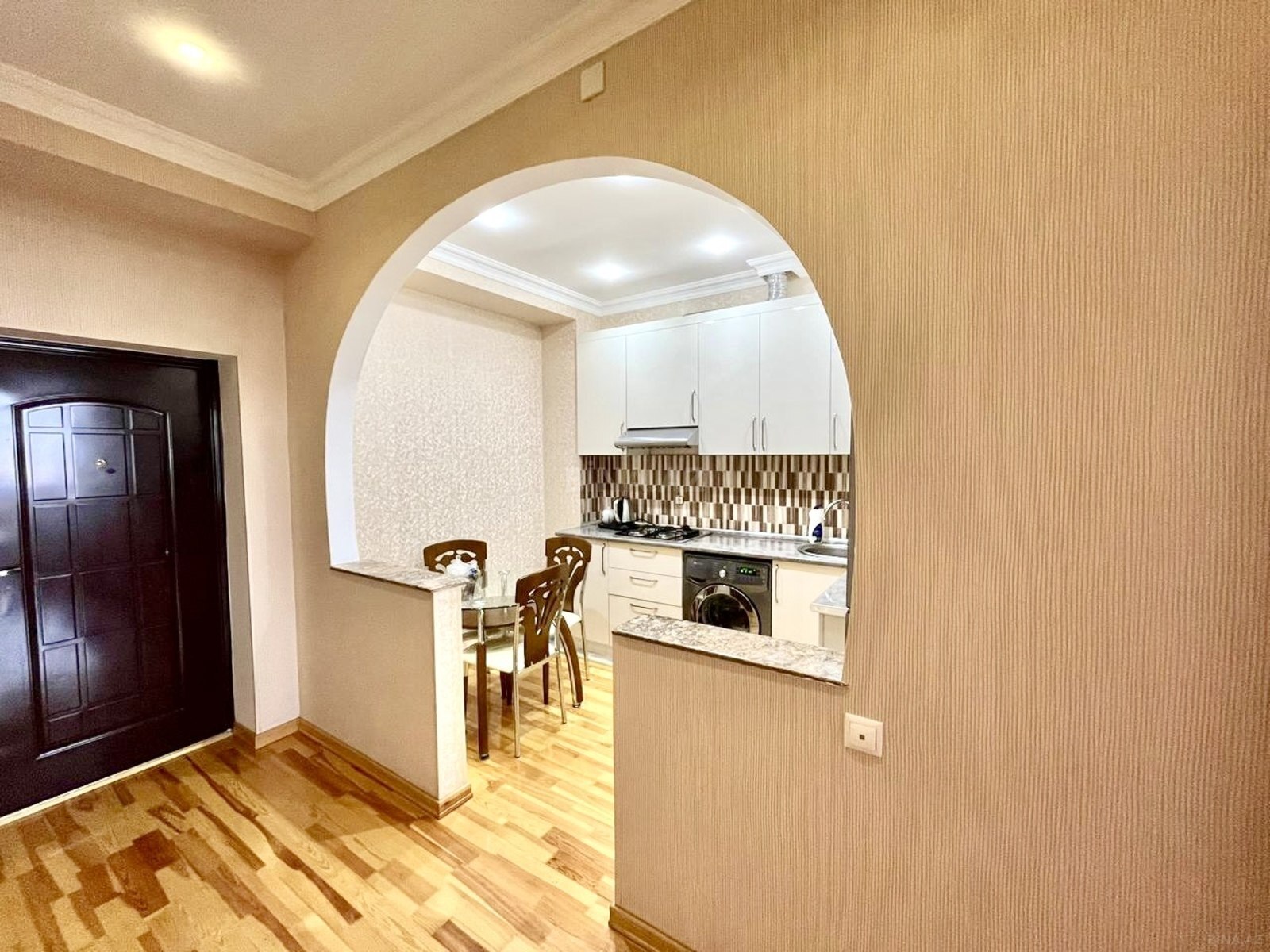 2 otaqlı Yeni tikili, Əhmədli m., Bakı