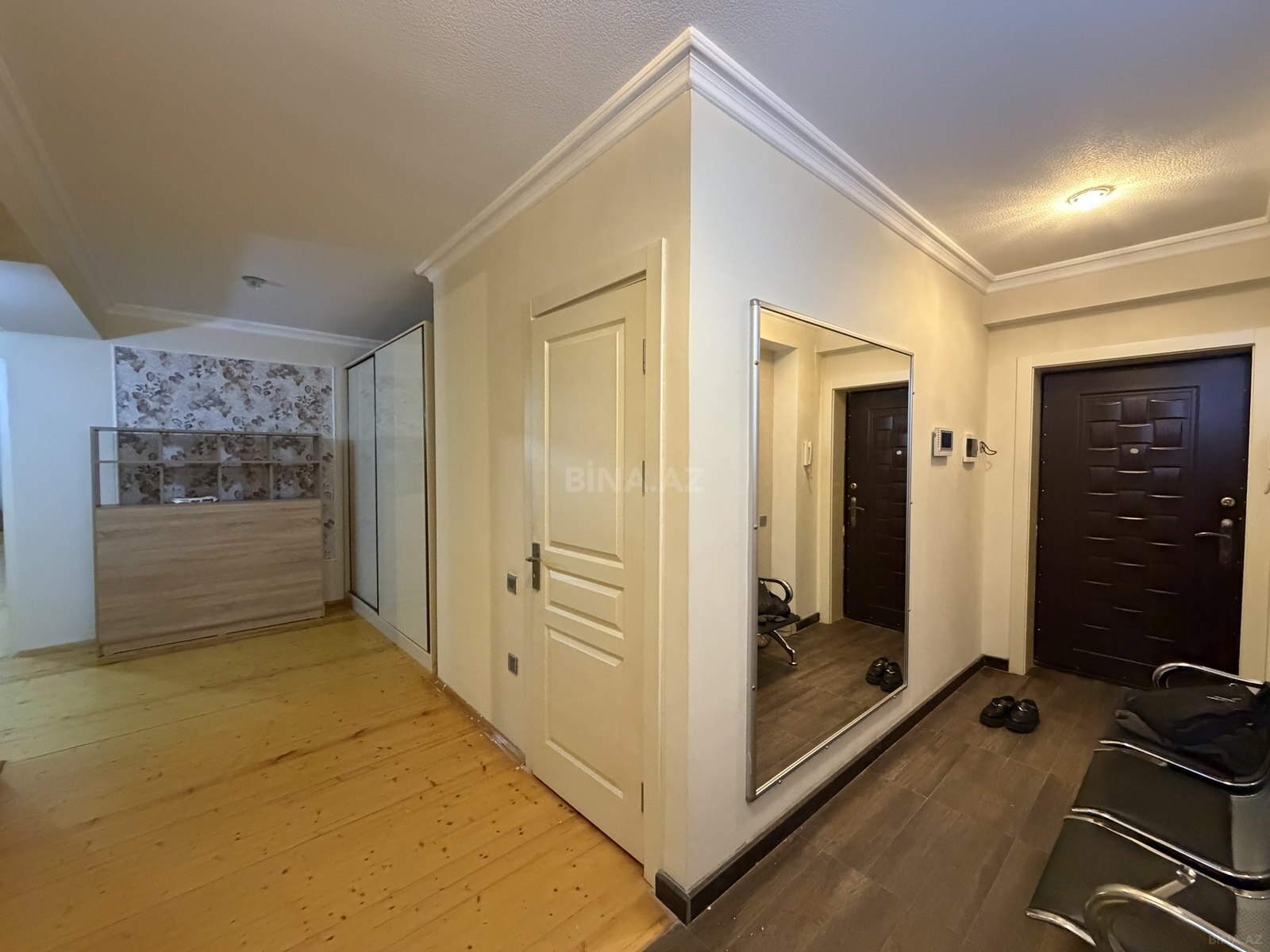 3 otaqlı Yeni tikili, Bakıxanov q., Bakı