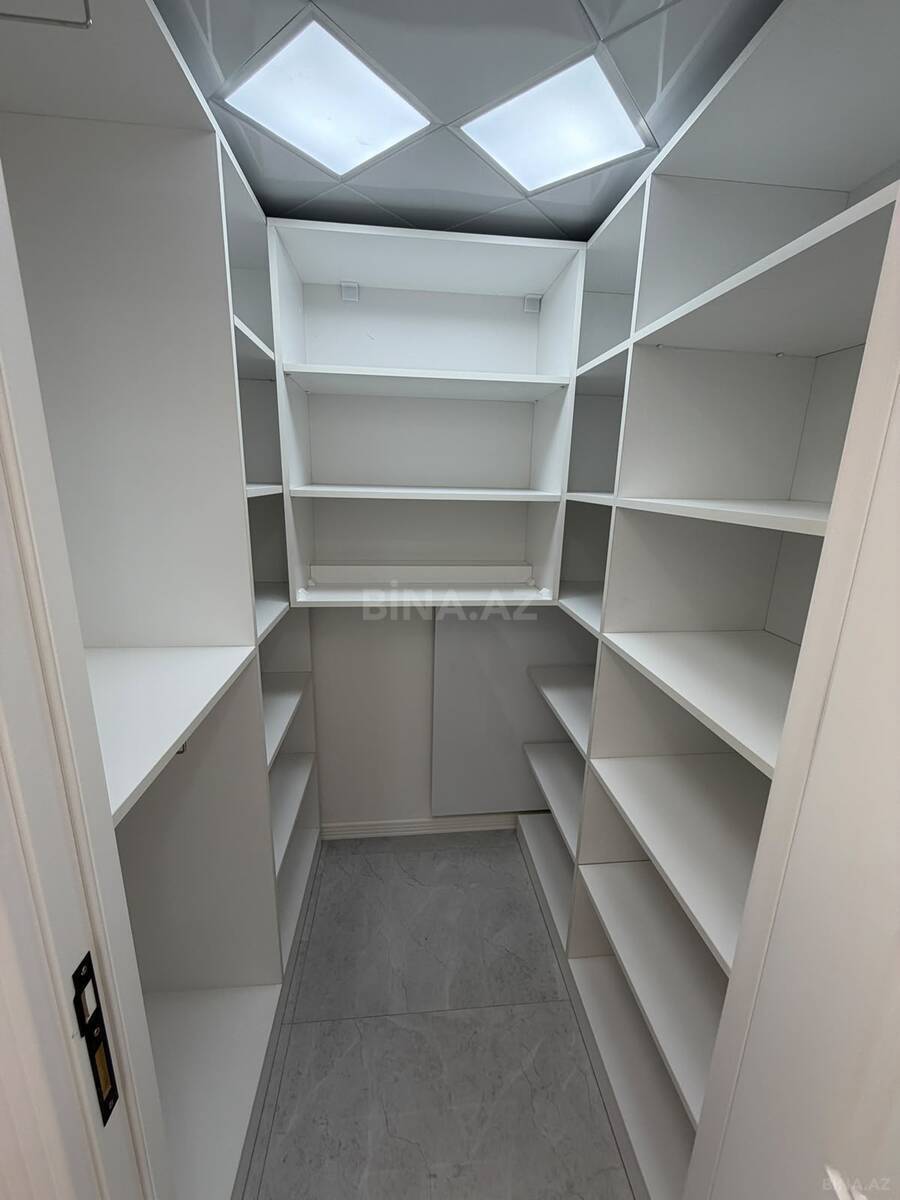 3 otaqlı Köhnə tikili, Əhmədli m., Bakı