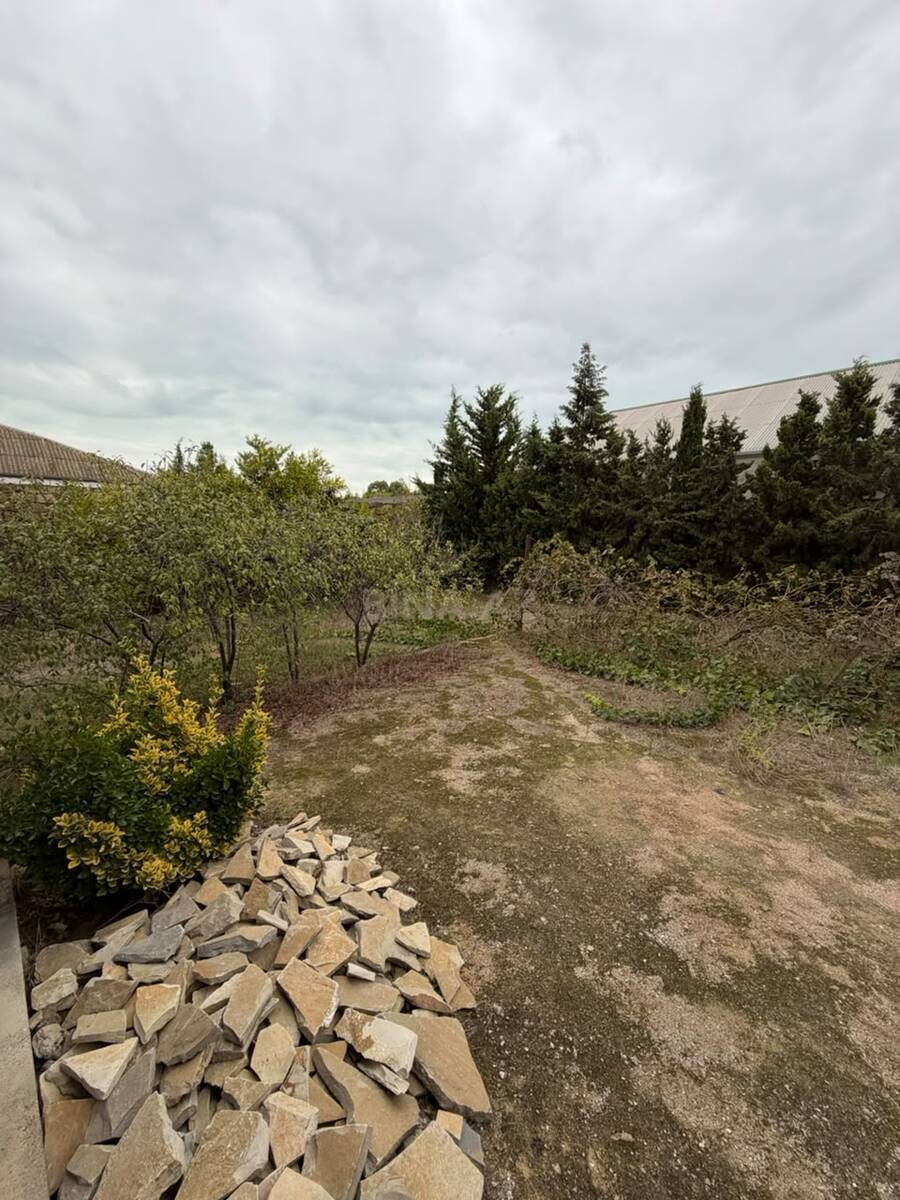 Torpaq Mərdəkan q., Bakı