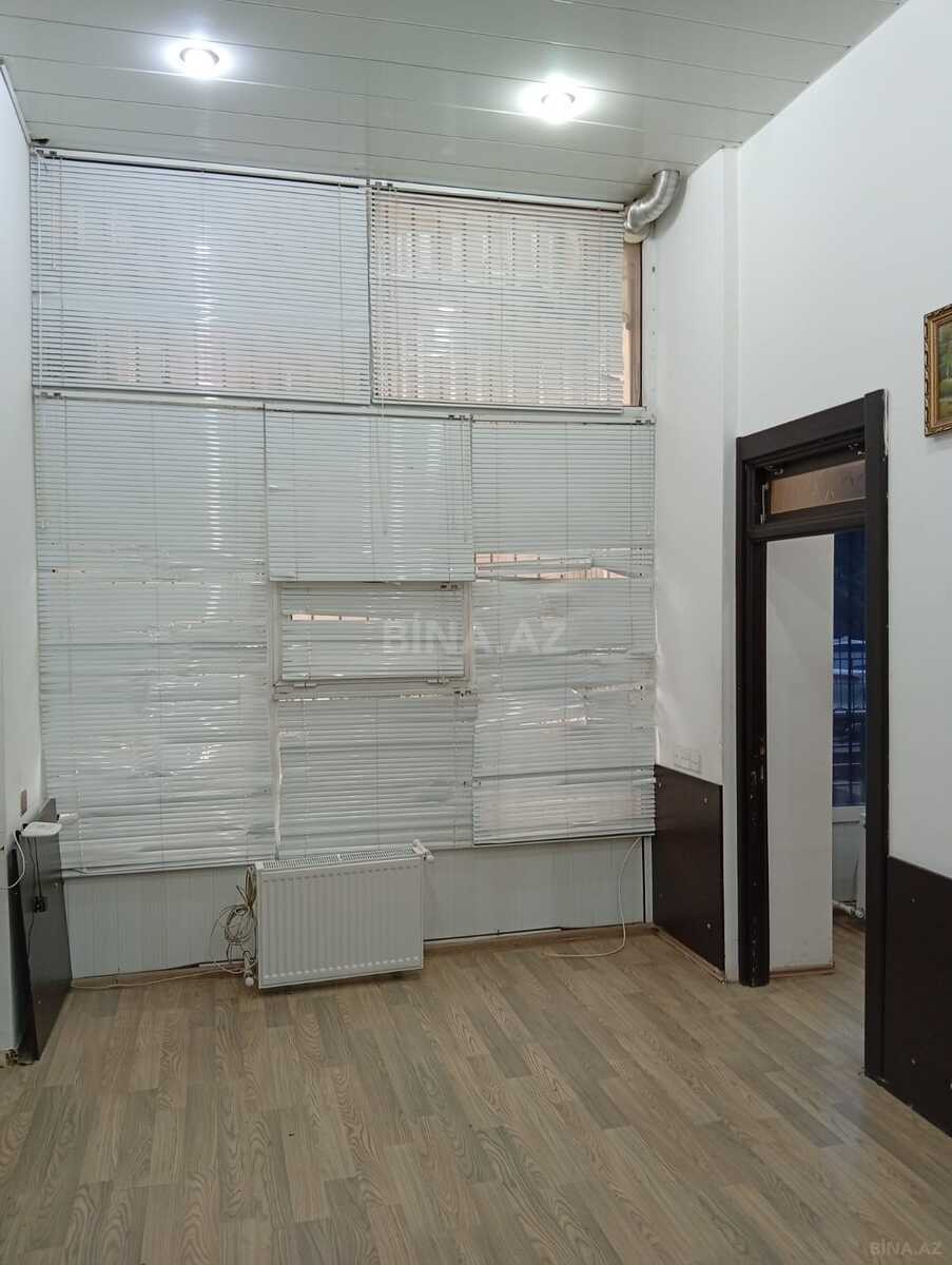 Obyekt İnşaatçılar m., Bakı